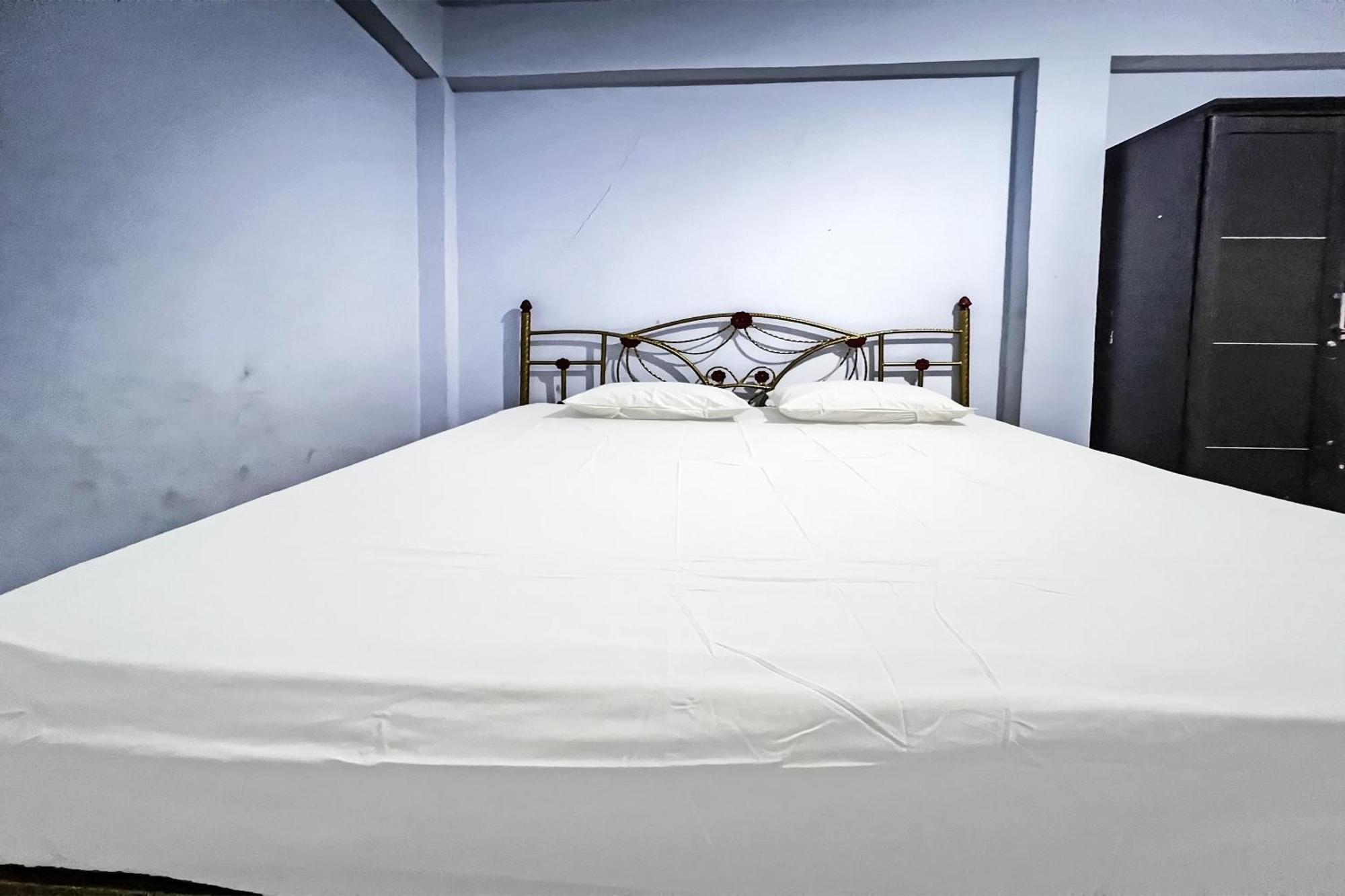 Oyo 91757 Surya Hotelneartaman Anggrek Pkk Watansoppeng Lalabata ภายนอก รูปภาพ